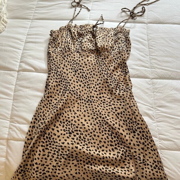 Princess Polly Dress - Picture 1 of 5